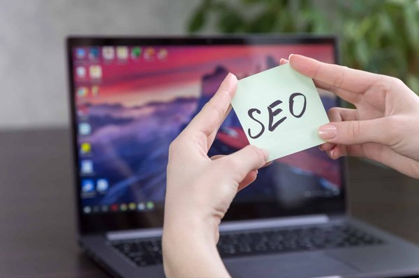 Comment mesurer l'efficacité d'une agence SEO ?